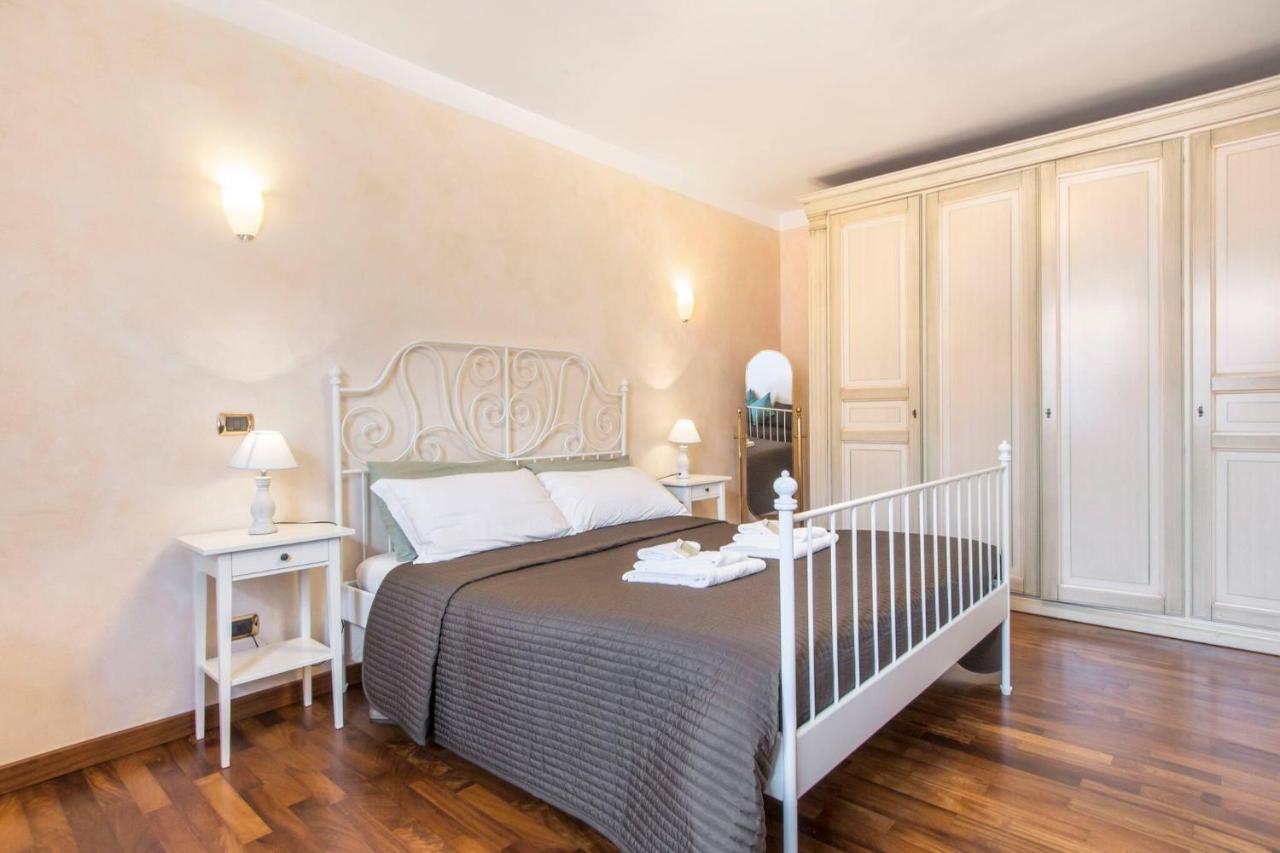Colosseum 4 Double Bedrooms Apartment *